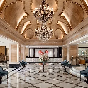 The Langham 5*, Hong Kong China